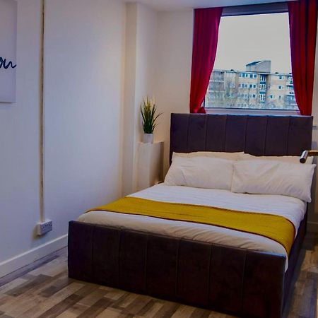 伦敦2 Bed With Free Parking公寓 外观 照片