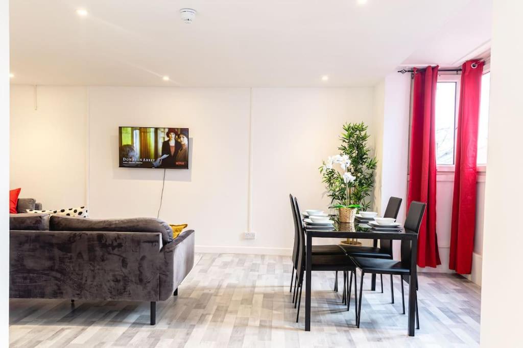 伦敦2 Bed With Free Parking公寓 外观 照片